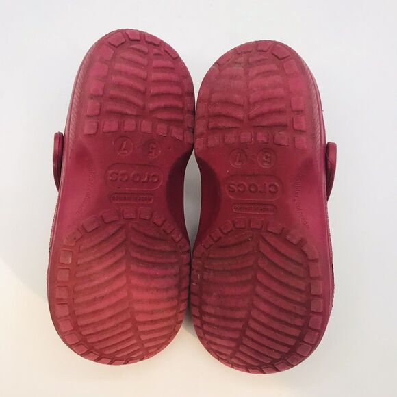 Crocs Classic Red Clogs Men's 5 - Women's 7  Comfort Shoe Slip On Water Sandals - Picture 9 of 11